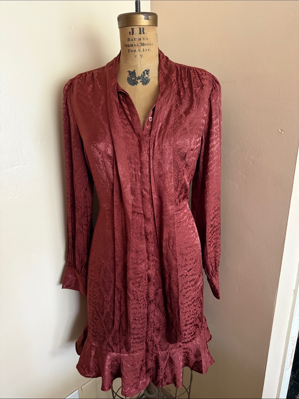 Express Burgundy Jacquard Tie Neck Ruffle Mini Dress Size L